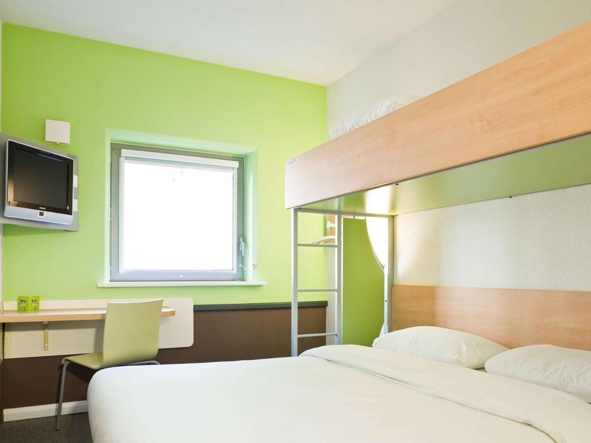 Ibis Budget Besancon Ecole Valentin Hotel Bagian luar foto